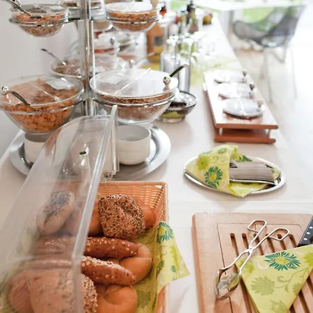 酒店 Anders & Tagungen 施华金布鲁克